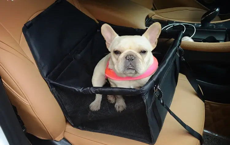 Carrier Dog Car Seat Cover Pet Transport Dog Carrier Car Folding Hammock Pet Carriers Bag For Small Dogs autogamic for dogs with a dog inside.