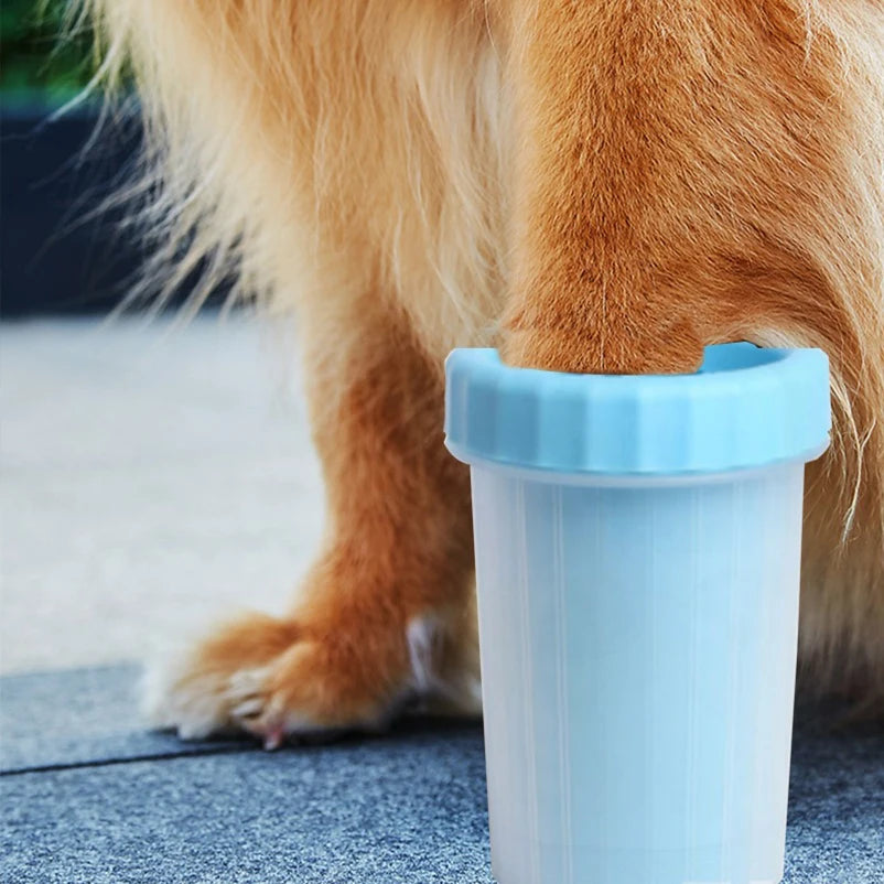 automatic pet paw cleaning cup for dog paws, helping remove dirt after walks and outdoor play