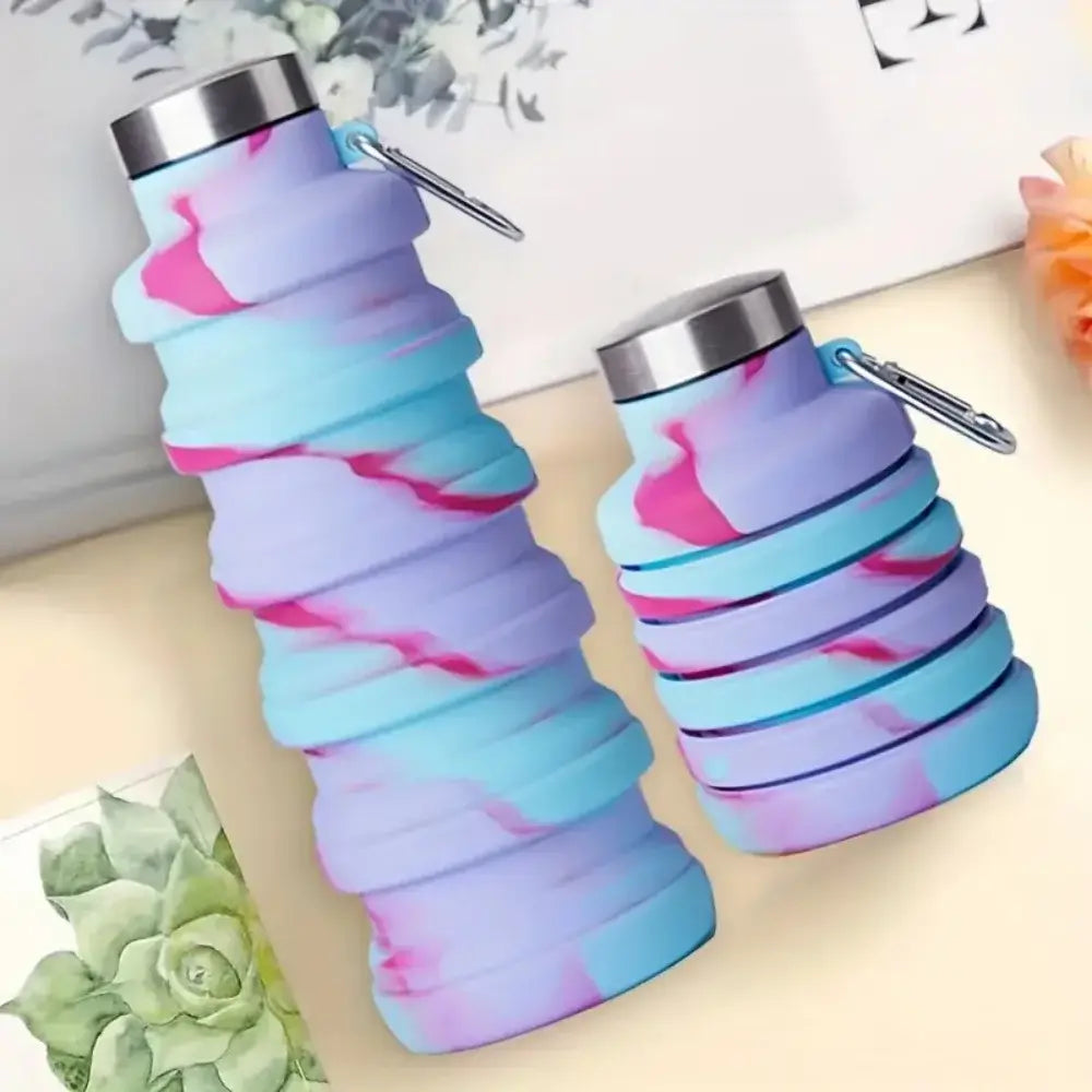 Collapsible water bottle with carabiner, foldable leak-proof travel bottle for gym, camping, hiking, 500ml