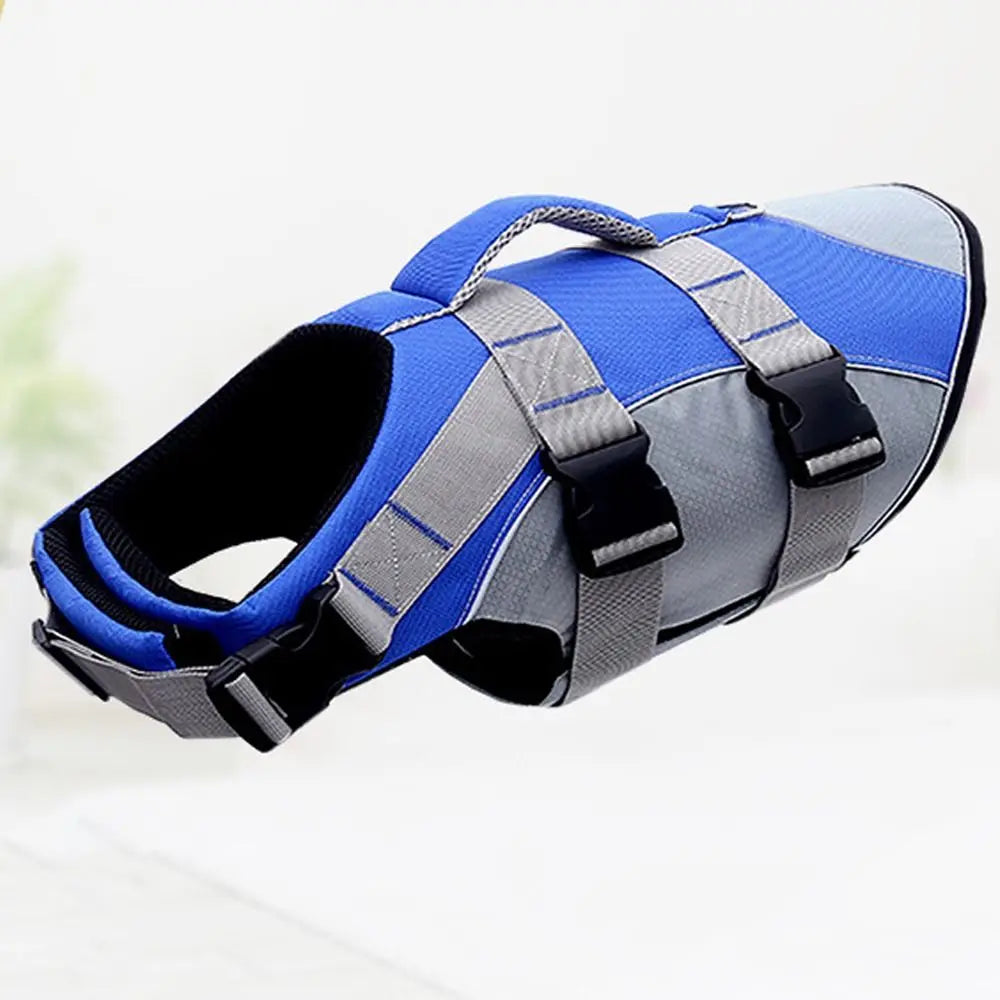 Reflective dog life jacket adjustable breathable pet safety vest with enhanced buoyancy for swimming and beach use