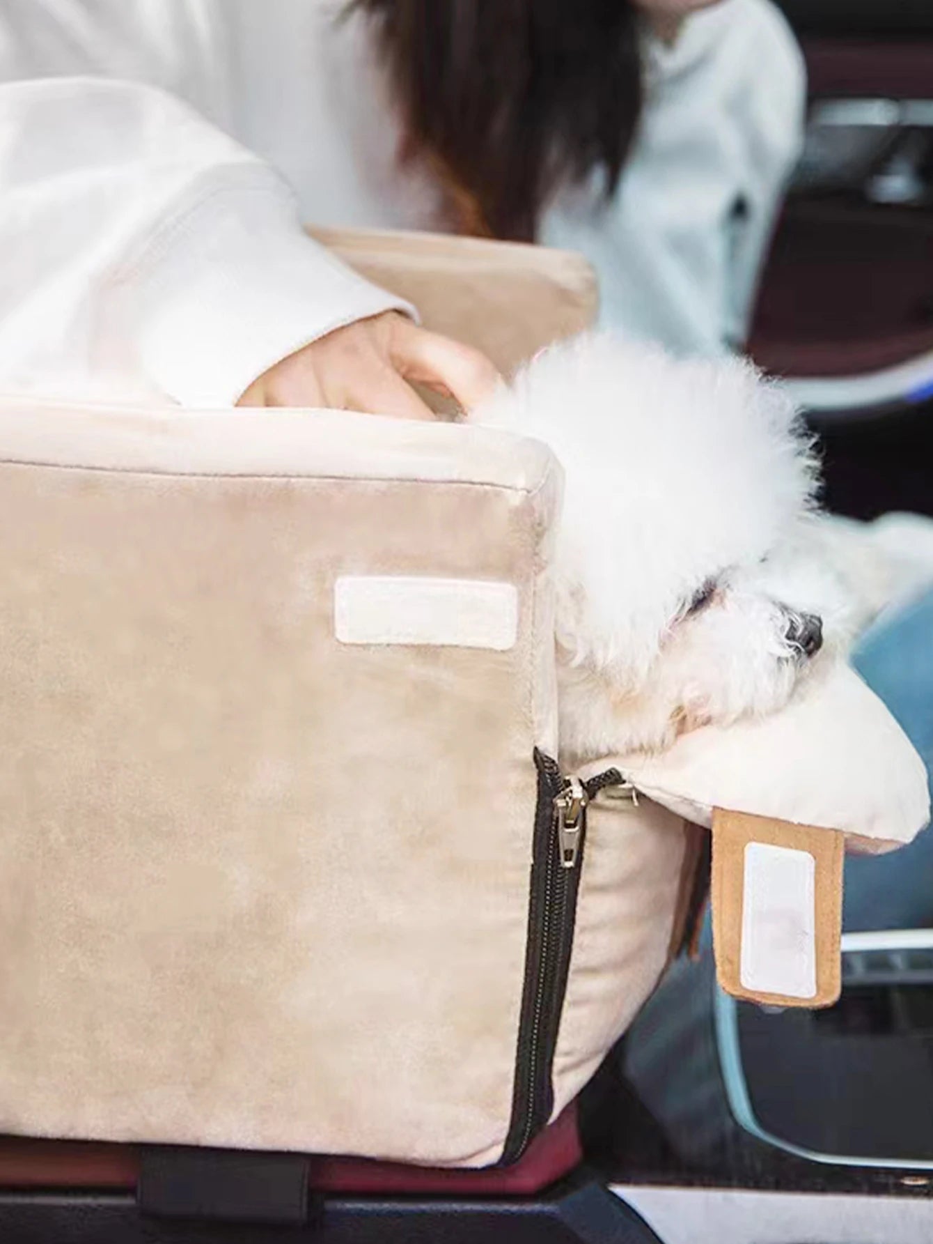 Small dog car bed for pets, breathable corduroy sofa basket with cozy support for safe travel in the car