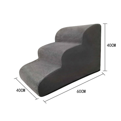 4-Step Curved Dog Ramp for high beds, soft grey carpeted steps, dimensions 60cm x 40cm x 40cm.