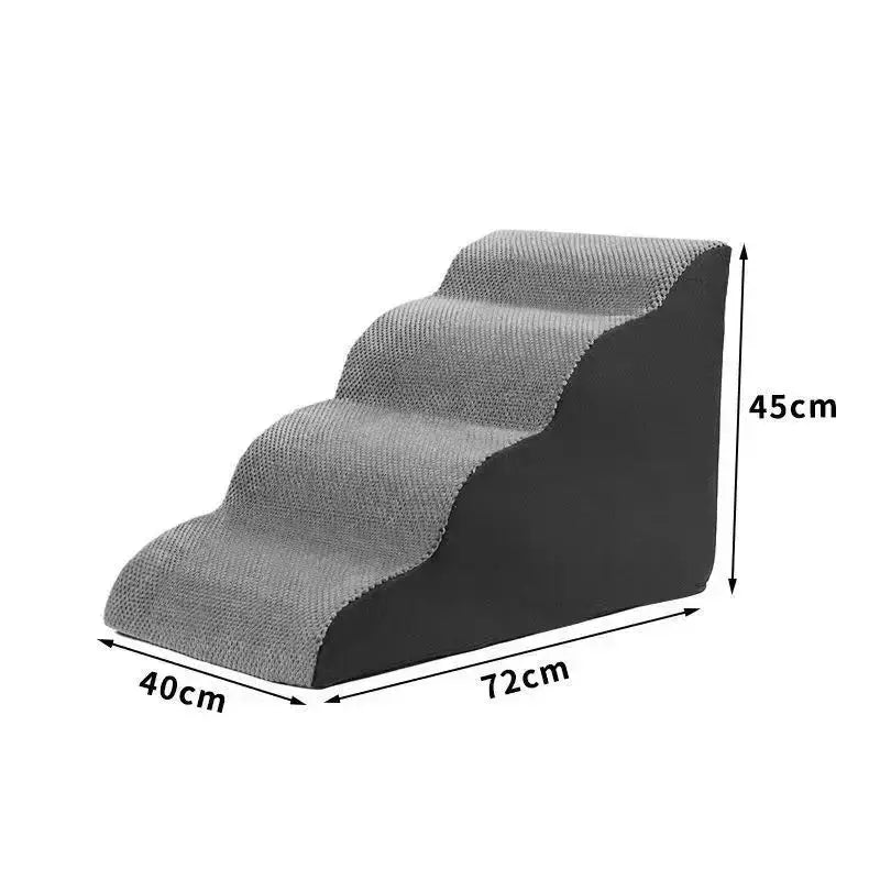 4-Step Curved Dog Ramp for High Beds made of soft grey carpet with dimensions 40cm x 72cm x 45cm.