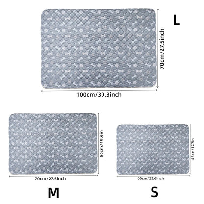 washable reusable dog pee pad in L, M, and S sizes for puppy training, car seat, and floor protection
