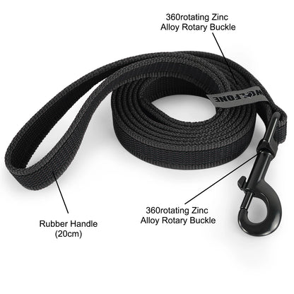 long dog training leash with rubber handle and 360 rotating zinc alloy buckle for easy dog training