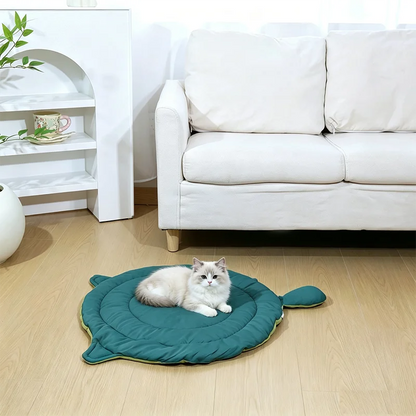 Washable cat dog bed mat with cat face design, soft round pet cushion for sleeping, all-season comfortable mat for cats and dogs