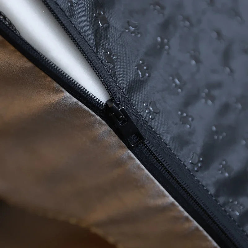 Close-up of zipper on the Dogs Stairs Pet 2/3 Steps Stairs for Small Dog Old Dog Ramp Ladder Anti-slip High Bed.