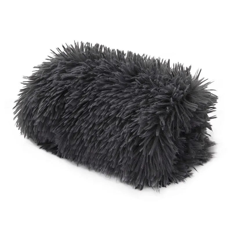 Soft Pet Blanket Mat Warm Dog Cat Sleeping Bed Mats Kennel Washable Long Plush Dogs Blankets Cover Winter Dog Supplies