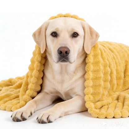 Washable pet blanket for dogs, soft yellow calming kennel cover for crate, sofa, and bed furniture protection