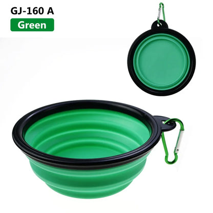 Green collapsible pet travel bowl for cats and dogs, silicone portable food and water bowl with carabiner