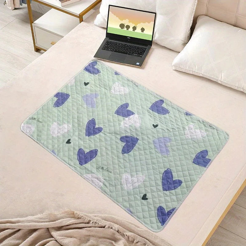 Washable pet cage mat with heart print, reusable quilted mat for pets, durable and easy to clean