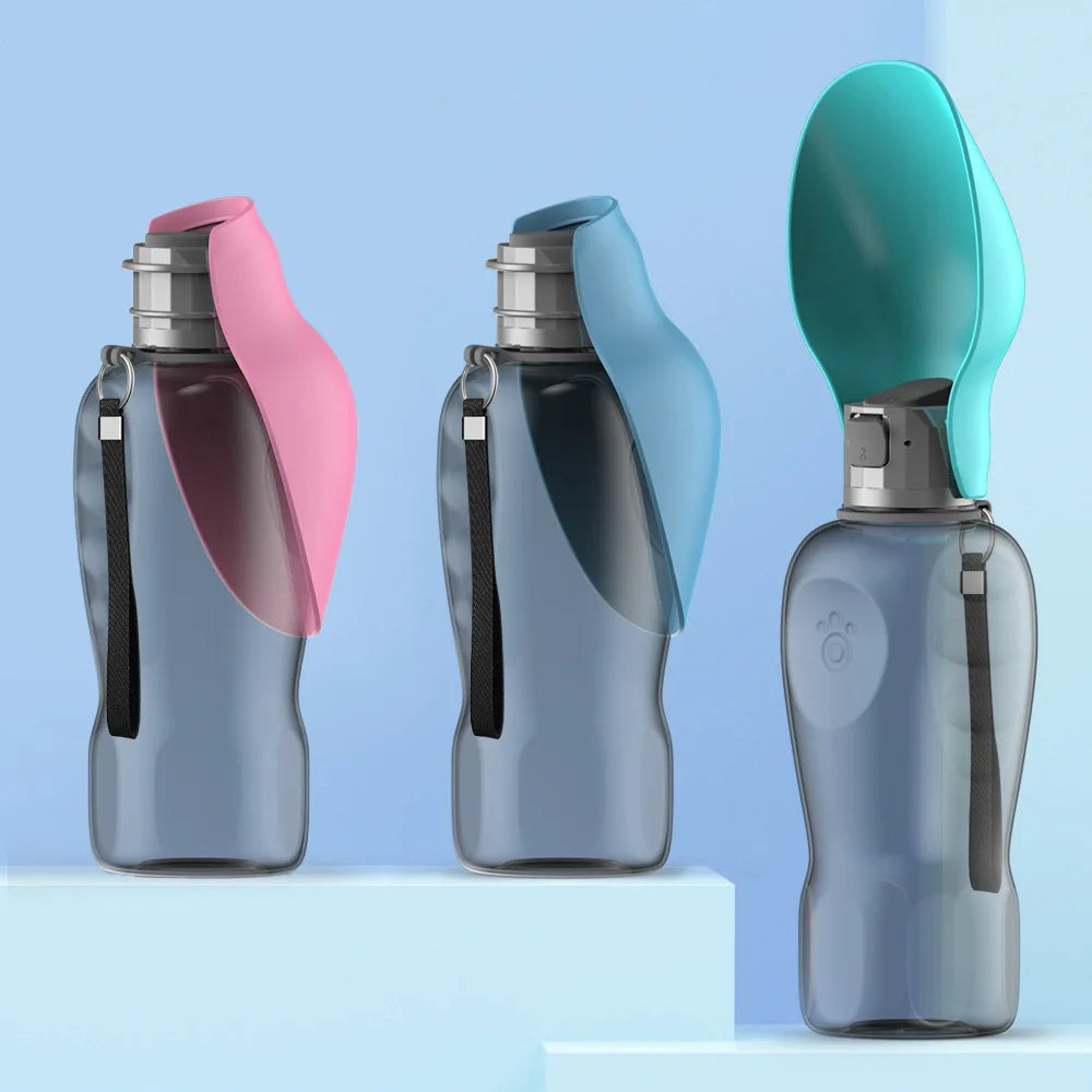 Pet Water Cup, Dog Portable Water Bottle, Outdoor Leaf Shape, Dog Walking Folding Drinking Water Bottle in three colors.