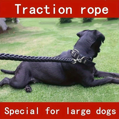 Dog leash for effective training and comfortable walking, strong and durable braid, suitable for large dogs, dog training leash.