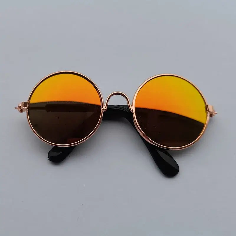 Dog vintage round glasses red metal sunglasses for pets, retro cat accessories and puppy photo prop