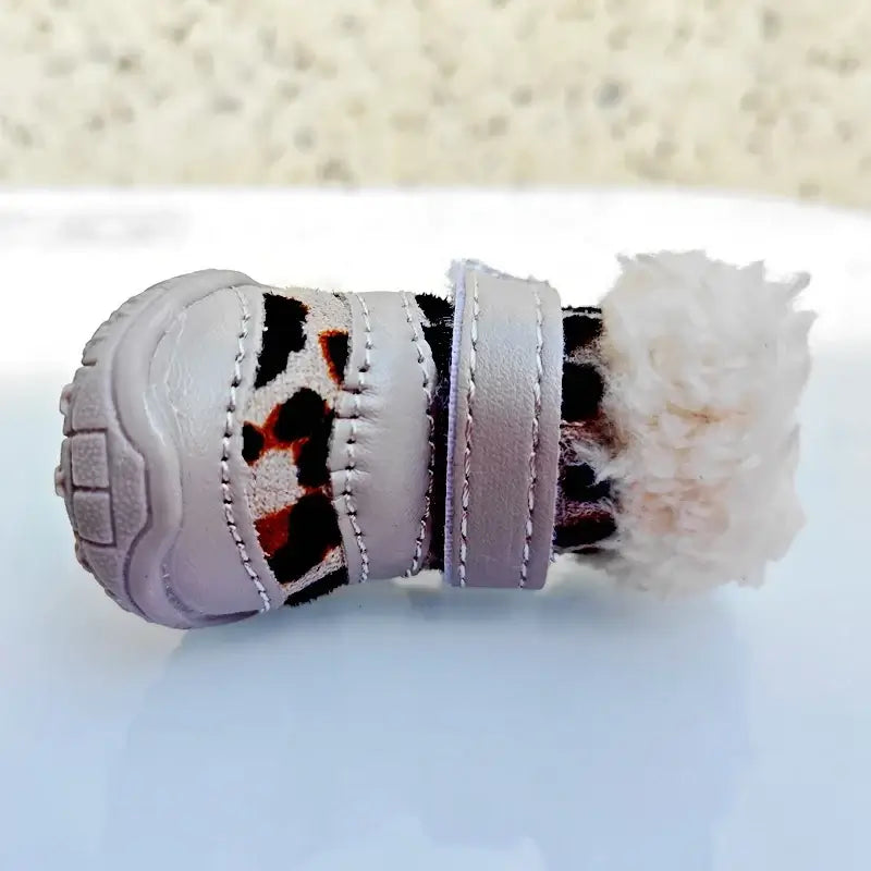 Leopard boots for small dogs, winter leopard boots for small dogs, pet shoes for chilly weather.
