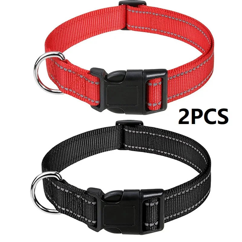 Choker Small Dog Collar Puppy Neck Collars for Dogs Big Decorative Dog Collar GXQ07 in red and black colors, adjustable.