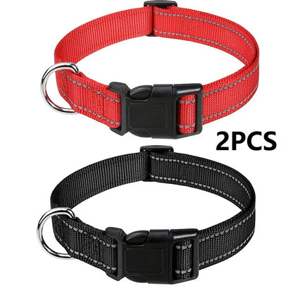 Choker Small Dog Collar Puppy Neck Collars for Dogs Big Decorative Dog Collar GXQ07 in red and black colors, adjustable.