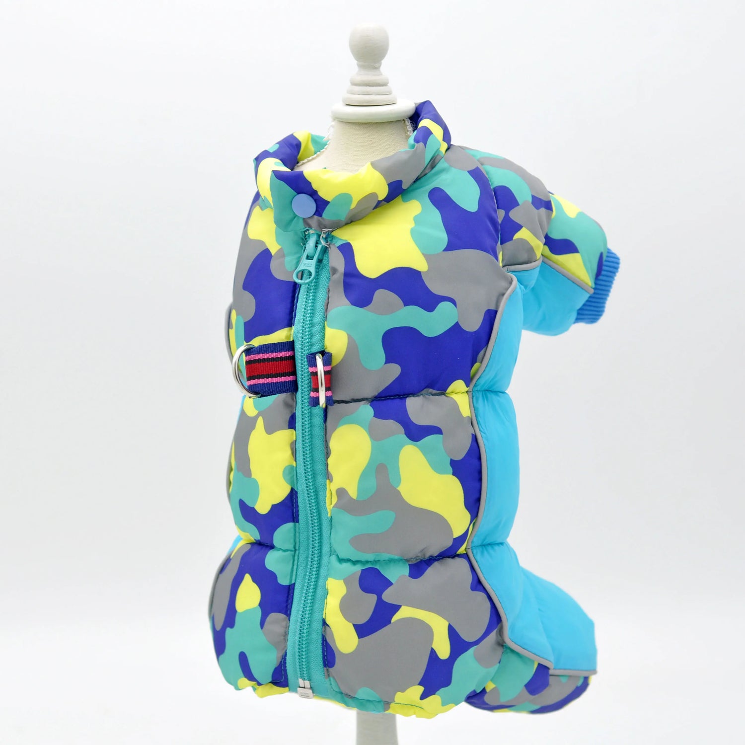 Dog Clothes for Small Dogs Girl/Boy Dog Both Use Pet Overalls Winter Warm Soft Padded Puppy Jumpsuit Full-Closed Belly Cuttable in camouflage pattern.